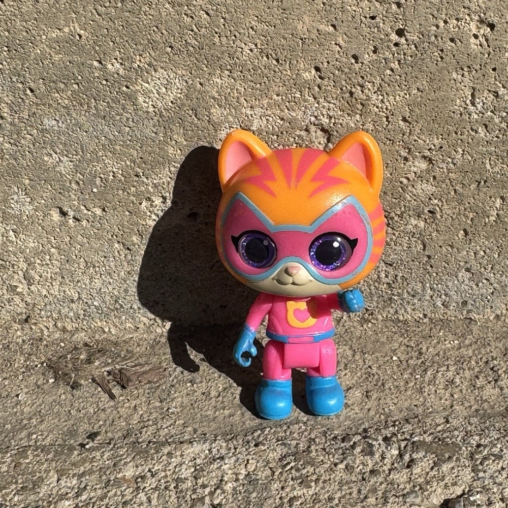 Ginny Disney Junior Super Kitties Hero Squad 2.5"